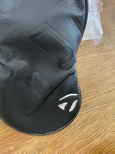 Brand New Taylor made Qi10 Driver & Hybrid Cover