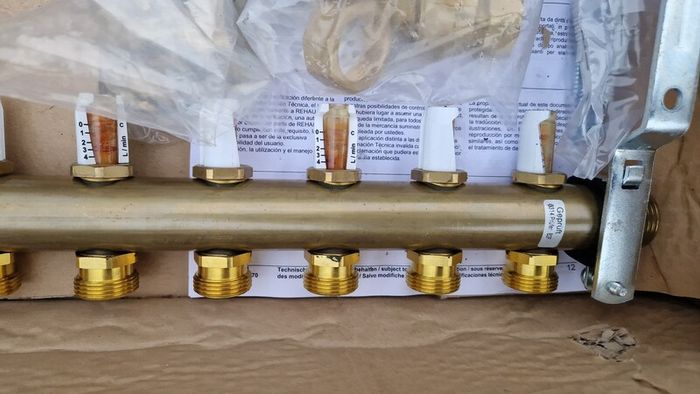 Underfloor heating Manifolds x3