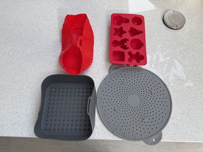kitchen silicone cooking and baking utensils