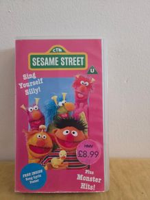 Sesame Street - Sing yourself Silly - VHS
