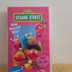 Sesame Street - Sing yourself Silly - VHS