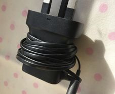 Nokia AC-20x compact travel charger