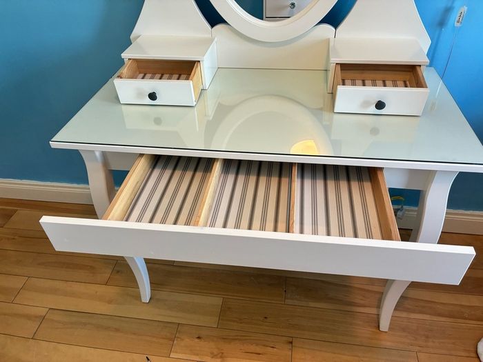 IKEA Hemnes vanity table