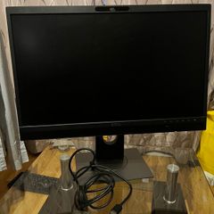 Dell 24 Monitor with Camera