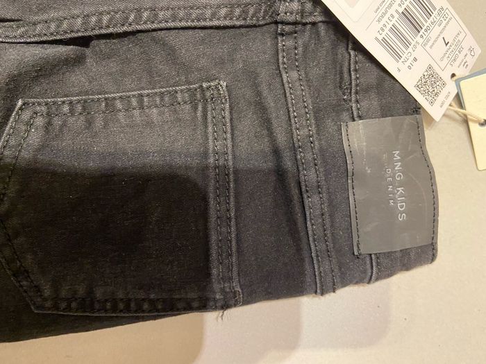 girls jeans 7 y BNWT Mango
