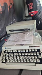 Classic vintage typewriter triumph-adler contessa 2 de luxe