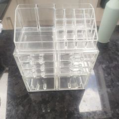 Makeup storage