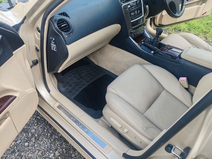 Lexus IS 220D 2007