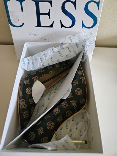 Guess Brown Logo-Print Court Shoes Brocr-Brown RRP 129e 6 UK & 7 UK NEW & BOXED perfect for Christmas party