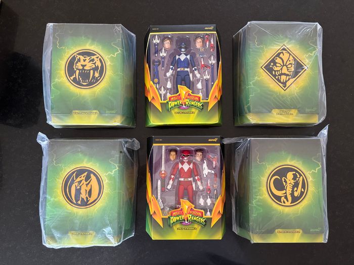 Power Rangers - Super7 Ultimates figures