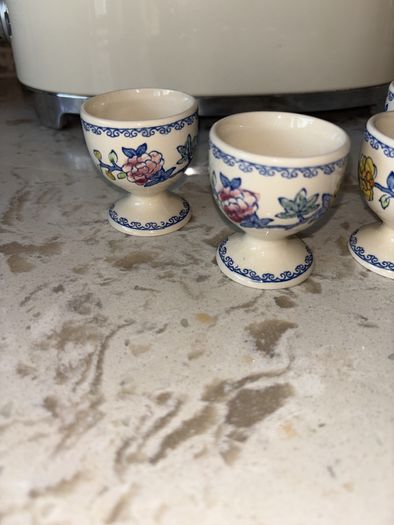 Vintage Set of 4 Masons Egg Cups
