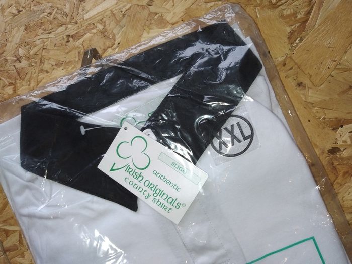 NEW Retro XXL Sligo GAA Jersey Polo Shirt Long Sleeve Longsleeve White BNWT Brand New With Tags Sligeach Connacht GAA Gaelic Football