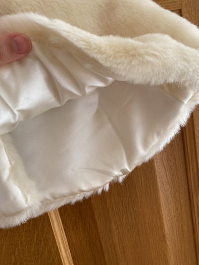 Fur poncho 18-24 months mini club from boots