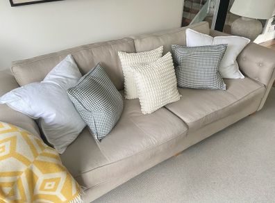 Sofa 4 seater. Large, Comfortable, 260cm
