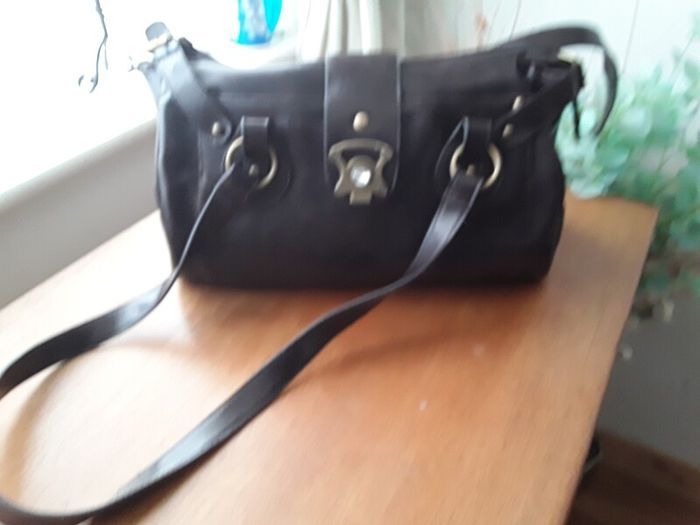 ladies designer handbag