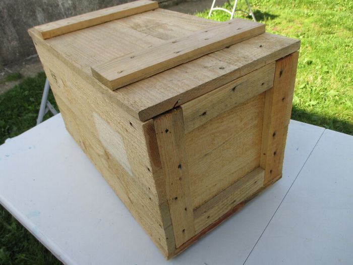 wooden box