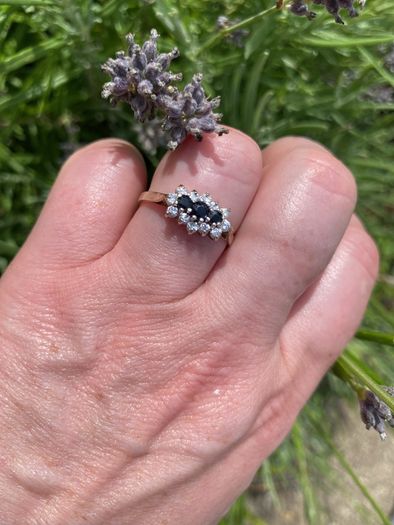 Vintage ladies 9ct gold  dress ring