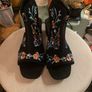 Women Floral Embroidered Peep Toe Chunky Heeled Image 2