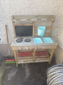 mud kitchen