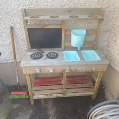 mud kitchen