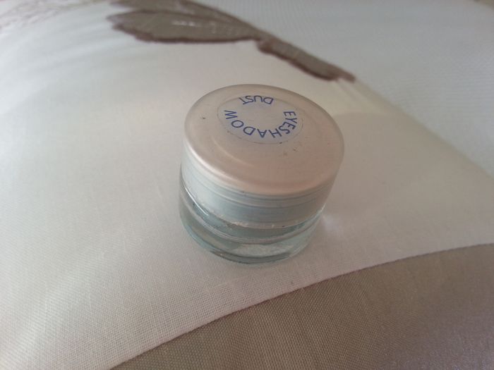 Vibrant Blue Shimmer Eyeshadow Dust