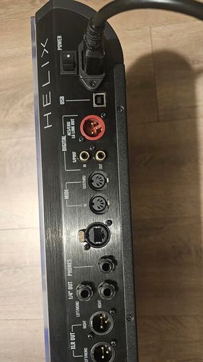 Line 6 Helix Floor