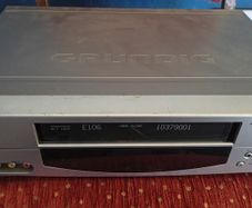 Grundig VHS Player