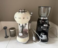 Smeg coffee machine and grinder