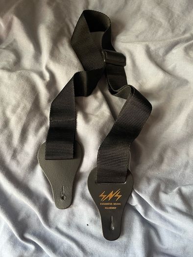 Guitar strap