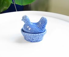 Vintage Ceramic Hen on Nest - salt and pepper