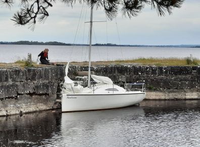 Sailing Cruiser