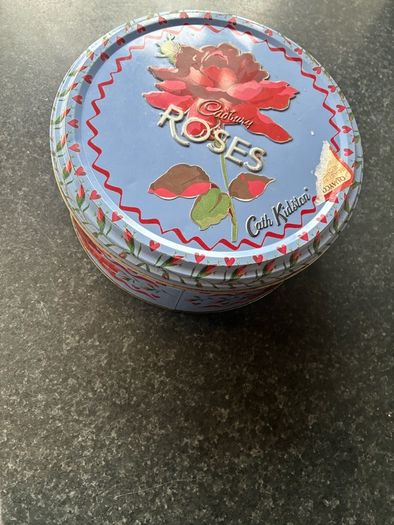 Cadbury Roses Tins