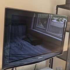 Samsung TV 32 Inch