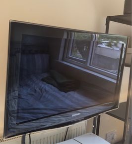 Samsung TV 32 Inch
