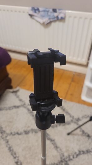 Benro BK15 Mini Tripod / Selfie Stick 25euro