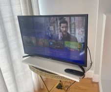 Samsung  TV 32 inch
