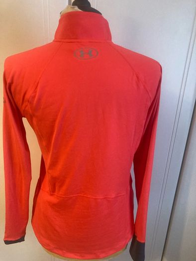 Under armour top