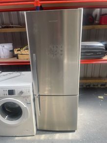Fisher & Paykel fridge freezer