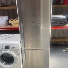 Fisher & Paykel fridge freezer
