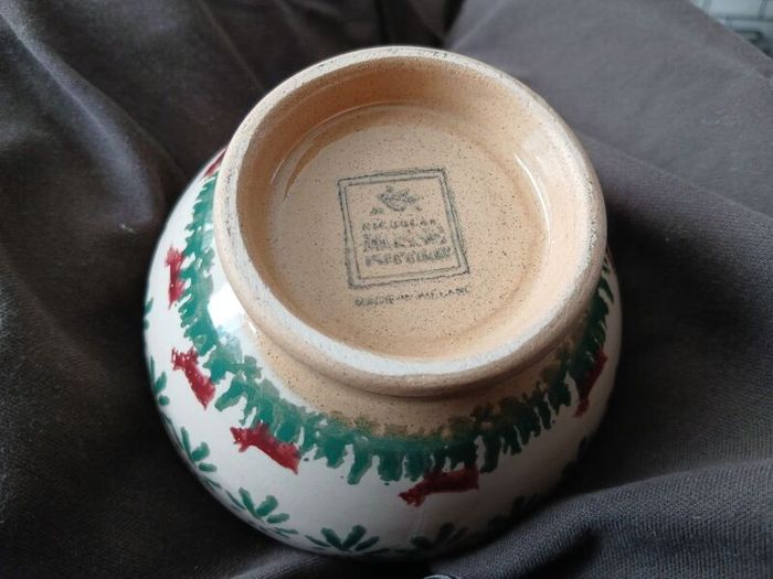 Rare ? Small red dog or pig pattern bowl and old rose eggcup