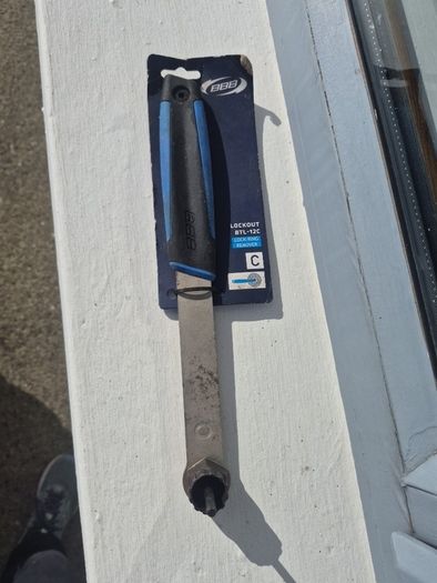 BBB Campagnolo cassette remover