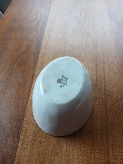 Ironstone jelly mold by T.G. & F. Booth