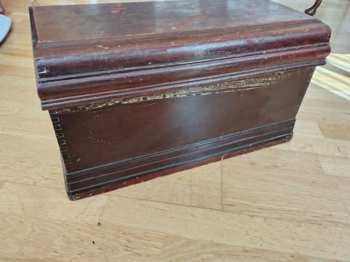 Victorian Box