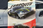 Hot wheels Premium Euro Speed Aston Martin Vantage GTE
