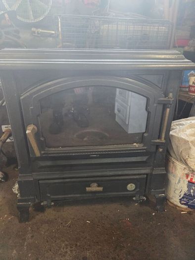 Nestor Martin / Efel Harmony Cast Iron Oil Stove