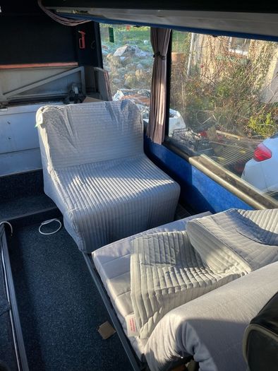 Chair/bed