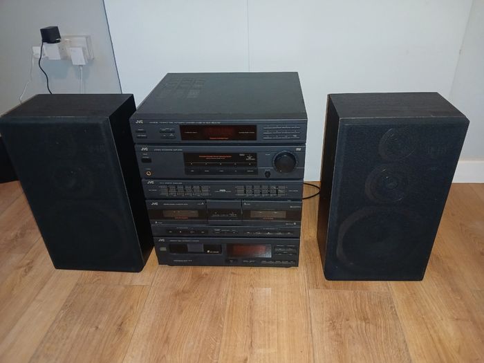 JVC CA-ME35LBK stereo with speakers -partially faulty!