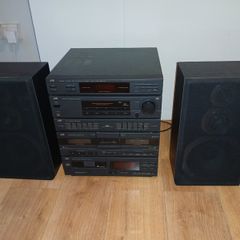 JVC CA-ME35LBK stereo with speakers -partially faulty!