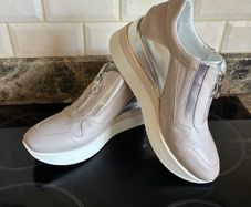 Ladies Marco Moreo platform trainers