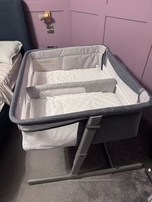 Chicco twin crib